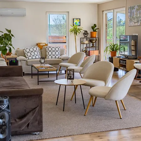 Diofaliget アパート Pogány