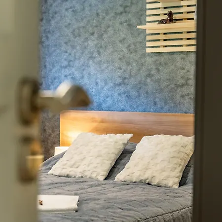 アパート Diofaliget